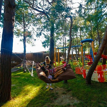 Green Pine Beach & Bungallows ヒサルヌ エクステリア 写真