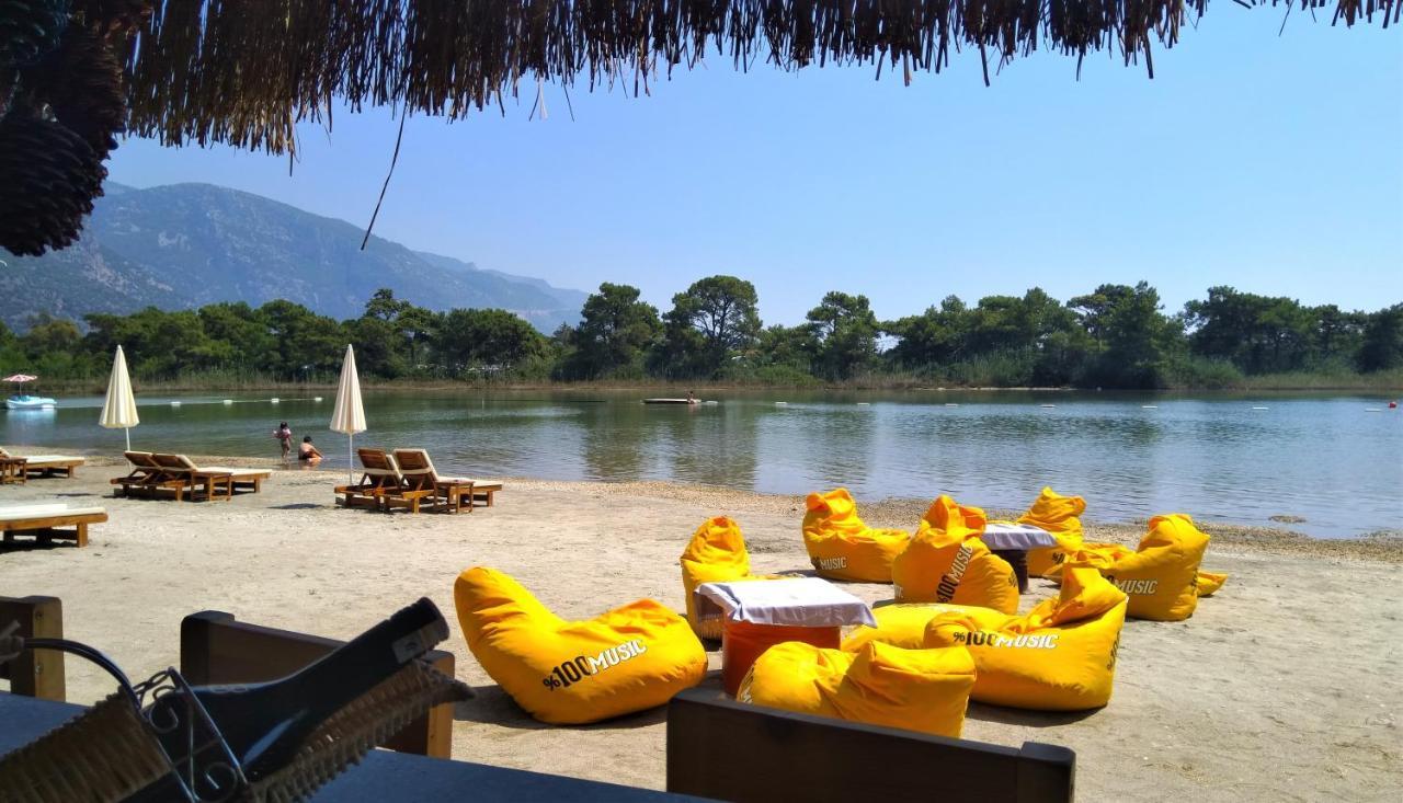 Green Pine Beach & Bungallows ヒサルヌ エクステリア 写真