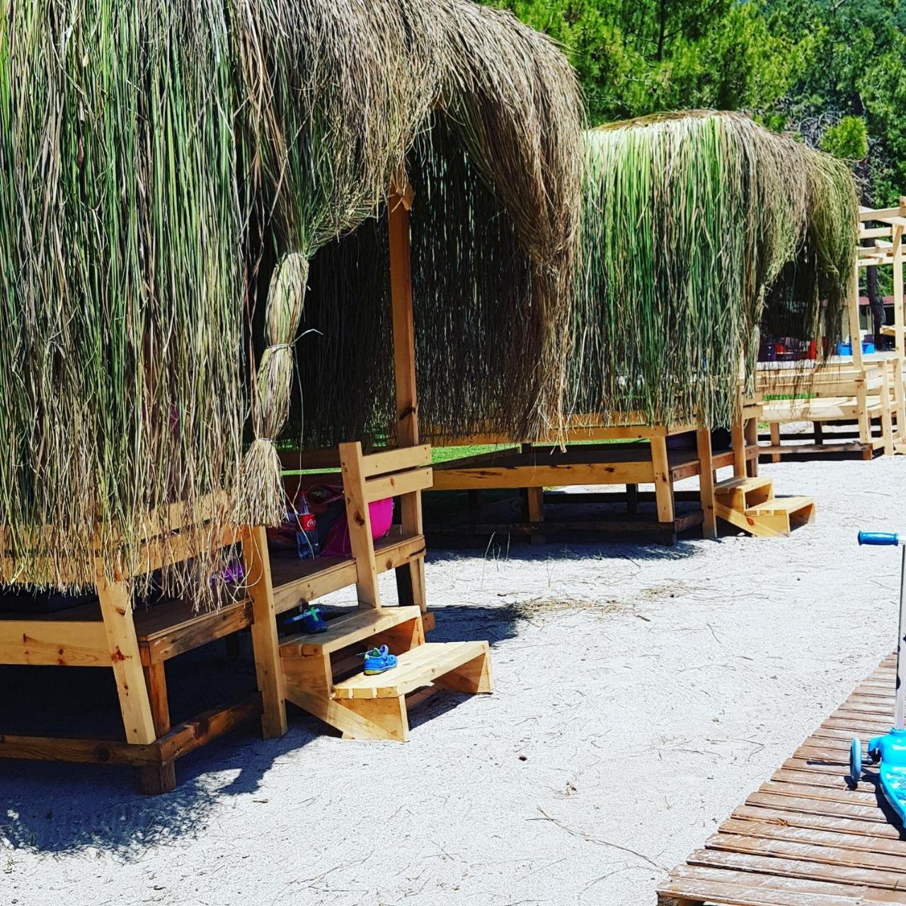 Green Pine Beach & Bungallows ヒサルヌ エクステリア 写真