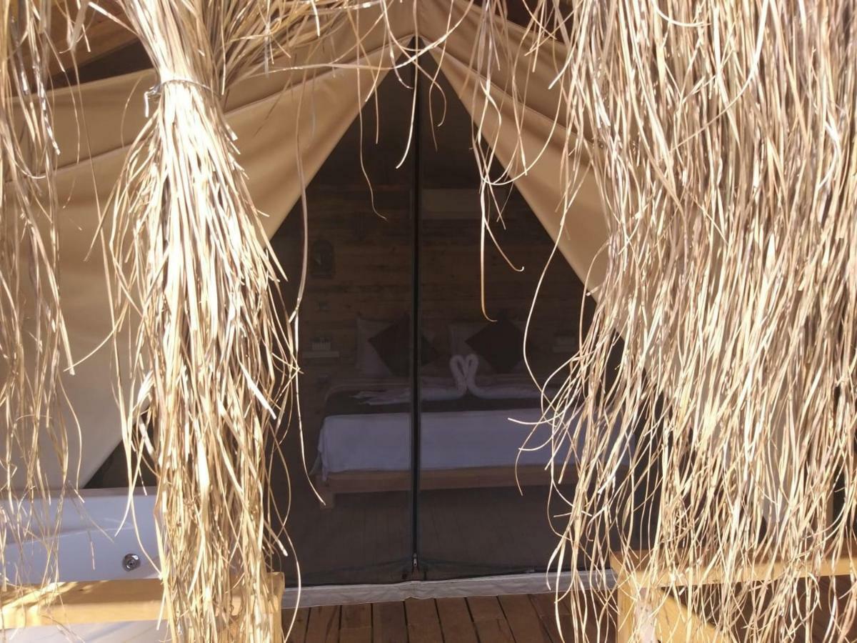 Green Pine Beach & Bungallows ヒサルヌ エクステリア 写真